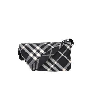 버버리 가방 8089304 A1189 Black