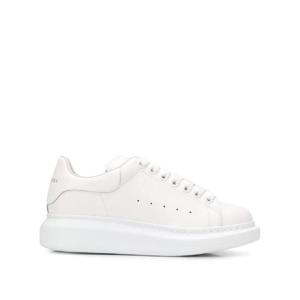 Alexander McQueen 알렉산더 맥퀸 플랫 레이스 업 스니커즈 553770WHGP0