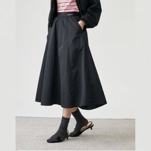 플라스틱아일랜드  (PR3WS882) 자수 밴딩 플레어 스커트