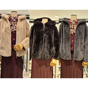 [BCBG] Y 후드 페이크퍼 아웃터 B5W9Y975