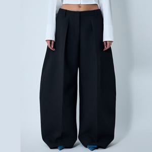 25 FW 자크뮈스 플리츠 코튼 블랜드 스트레이트 레그 와이드 팬츠 25HPAW00621AW00633 990