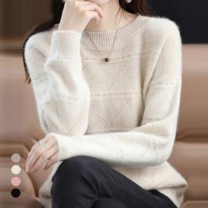 [카라]KARRA 에스닉펀칭라인니트_A4W0940