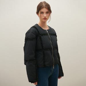 [SATIN] 러플 라인 덕다운 점퍼 O254T871