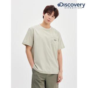 디스커버리 (DMRS81053_NBD) 프레시벤트 우븐 남성 가슴포켓 반팔티셔츠 DXNW