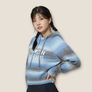 [사은품 증정] W 러브 프로즌 그라데이션 후디 스웨터(블루)  BE44HD01W220