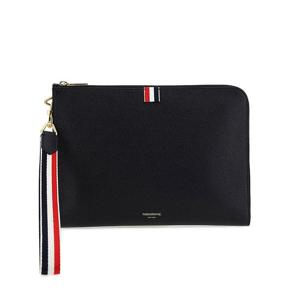 25FW 톰브라운 RWB 스트랩 미디움 클러치 MAC083A 00198 001