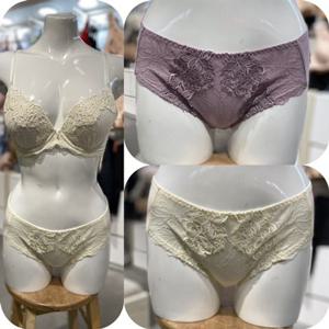 [비비안] (BR962A SET) 꾸띄르 캐미컬 수입레이스 브라햄팬티세트 2컬러택1