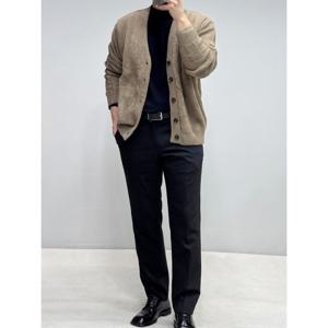 [바쏘옴므]24FW 앙고라 루즈핏 카멜 남성 V넥가디건 WSY3WA08ABR