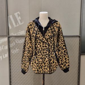 르니앤맥코이 레오파드후드니트점퍼 MM12KJ7127HJY