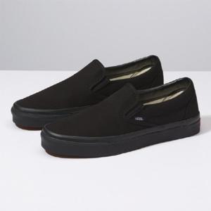 [VANS] 공용 코어클래식 슬립온 단화 VN000EYEBKA 올블랙