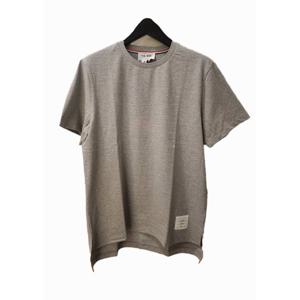 [톰브라운(잡화)]MJS067A-00042 (사이드 슬릿 릴랙스 반팔티)