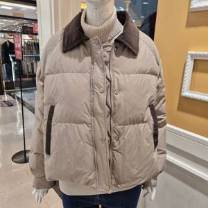 [BCBG] 비씨비지 봄25 코듀 카라 다운 B5A1F872