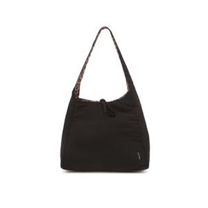 [질스튜어트ACC] JABA5E011BK [이지보우보우] 블랙 나일론 원단 리버서블 숄더백 M