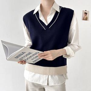 [샵앤]루루 국산 여성 밑단배색 브이넥 루즈핏 니트 조끼 21DS-WVS-2482-네이비