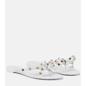 발렌 Valentino Garavani Rockstud PVC 샌들 P00537303