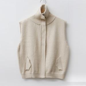 [샵앤]하이넥 플랫 간절기 레이어드 집업 여성 니트 조끼 DGB-WVS-2681-연베이지