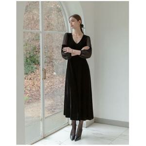 [르니앤맥코이(여성)]V넥벨벳 소매시스루 롱원피스 (ML03OP428HJY)