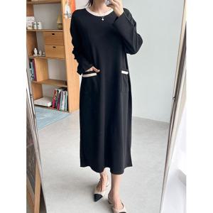 [샵앤]여성 라운드 드롭숄더 루즈핏 등원룩 배색 롱원피스 ARA-WDR-3030-블랙