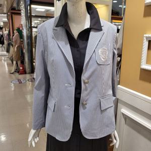 [BCBG] 비씨비지 여름24 피커 자켓 B4B3J105