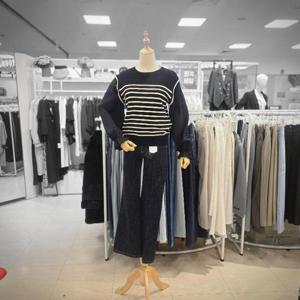 오프리미츠 HC26 모던클래식 한 라운드넥 소매시폰 스트라이프루즈핏 니트티셔츠남구홈플러스 B24ts2901