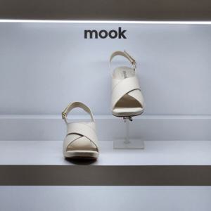 [무크]무크 422503 AQ 여성 X자 반도 샌들 CS HTDG5_CA