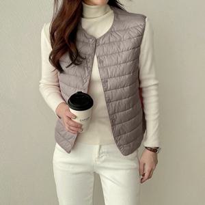 [올리비에스클로젯]심플 경량 베스트_O2411PV002D