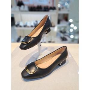 리바디 세이브존08 발등장식포인트펌프스 2023RD0449