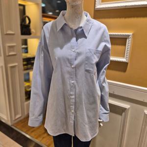 [BCBG] 올앤썬드리 봄25 라이트 스트라이프 남방 A5S1G981