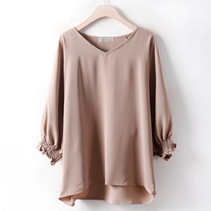 [아이우먼] 젤리V볼륨소매블라우스 NB3053M501 빅사이즈