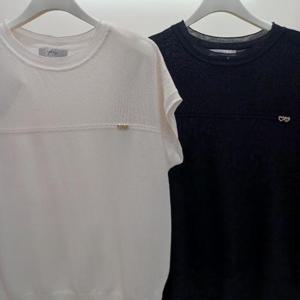 Destijl HC06 찰랑찰랑하고 매끄러운 민소매 라운드 캡소매 드림 나시 니트티 D2523sw19