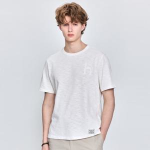 헤지스  25SS  남성 오프화이트 빅퍼피 반팔 크루넥 티셔츠 HZTS5B003OW