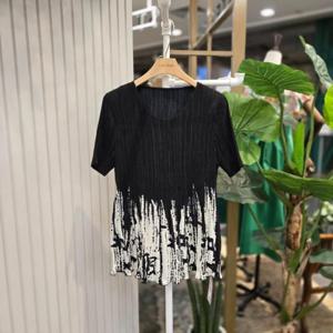 스테파니 HC05 플리츠나염라운드티BL A25TS5240H