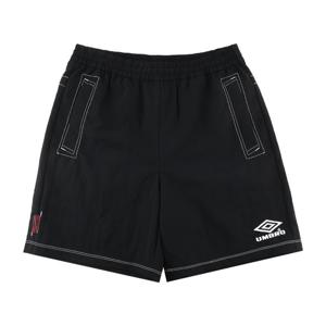 엄브로 크리스피 타슬란 4.5부 반바지 UQ223CHP59BLK