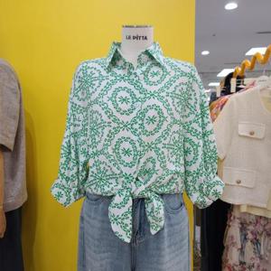 르피타 DP01 앞묶음 프린트셔츠 L252USH754