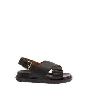 Marni 로고 엠보싱 버클 샌들 FBMS015701P3614 00N99 TP934916463