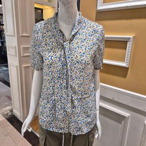 [BCBG] 비씨비지 여름25 베러 프린트 블라우스 B5B4B427