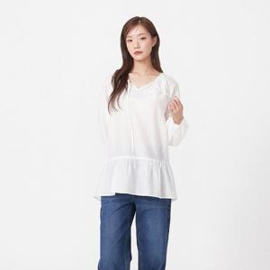 플라스틱아일랜드  (PR3WB803) 라운드넥 셔링 블라우스