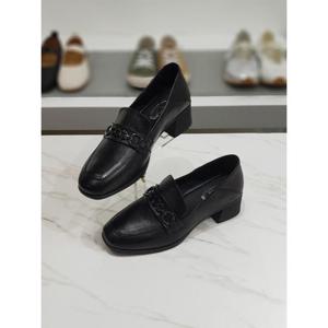 한슈 세이브존03 여성 가죽 폴링 체인 미들 로퍼힐 4cm AGHS47315bbA