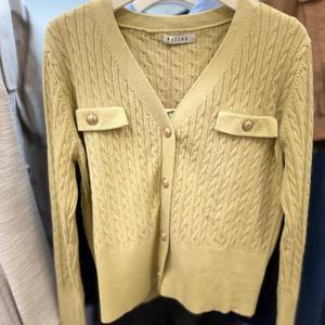 클리지 HC40 브이넥가디건 Cp2wkc01