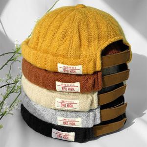 [옷자락]여자 챙없는 와치캡 스웨터 남자 숏비니 연인 모자