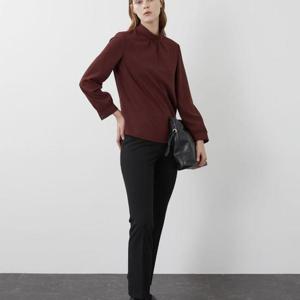 올리비아로렌 H 베이직 벤드넥 블라우스 VOCNL3W9121