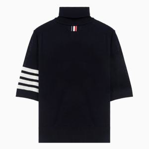 [톰브라운]메리노 터틀넥 반팔티 네이비 FKA434A Y1014 415