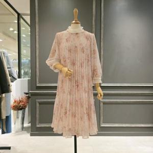 [아니베에프]A53WOP510_플라워 패턴 주름 쉬폰원피스