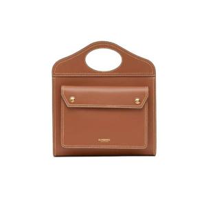 버버리 미디움 탑스티치 디테일 레더 포켓백 몰트 브라운 8035999