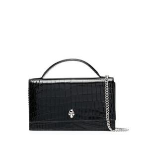 25 FW Alexander McQueen 크로커다일 이펙트 페이턴트 가죽 숄더 백 7327981HB0I TP438849008