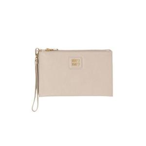 미우미우 마드라스 레더 파우치 로우 화이트 5NH013-2AJB-F0242