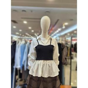 부루앤쥬디 세이브존03 부루앤쥬디 소매 주름 배색 블라우스 AGBBRKBL105BA