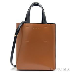 [마르니] 브라운 가죽 뮤제오 미니 백 SHMP0039Y0-LV639-Z2P69