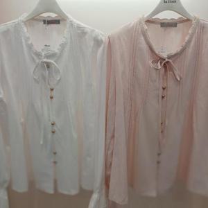 Latium HC06 봄느낌 레이스넥 소매 밴딩 리본 셔츠블라우스 T2521bl03