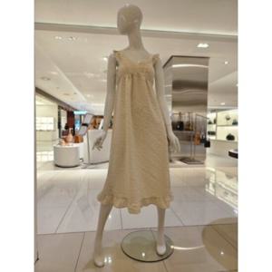 [바바라] 플로킹 컵 드레스 홈웨어 잠옷 AGW4600L(베이지)